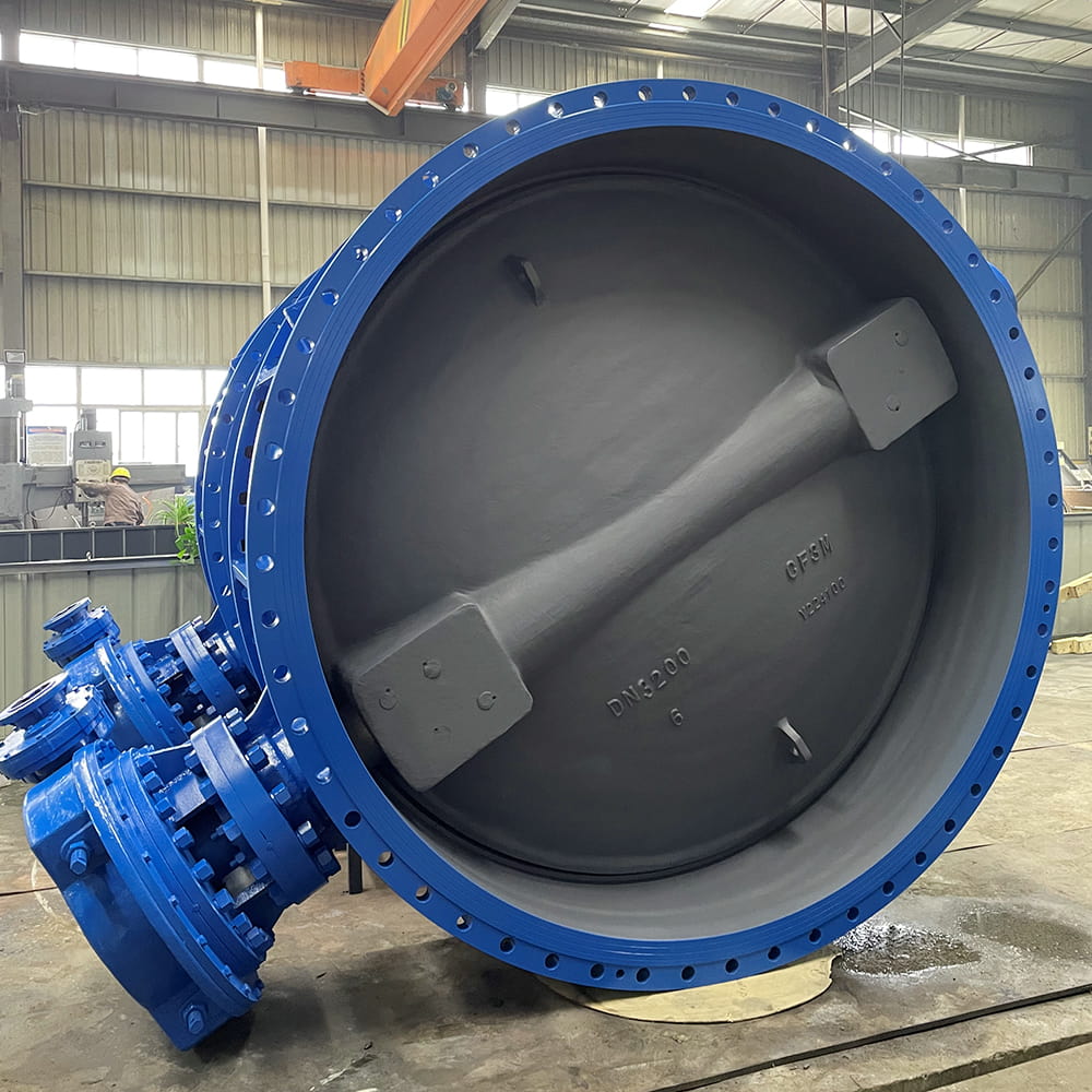 Double eccentric butterfly valve