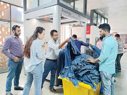 Visited our garment factory customer in Bangladesh